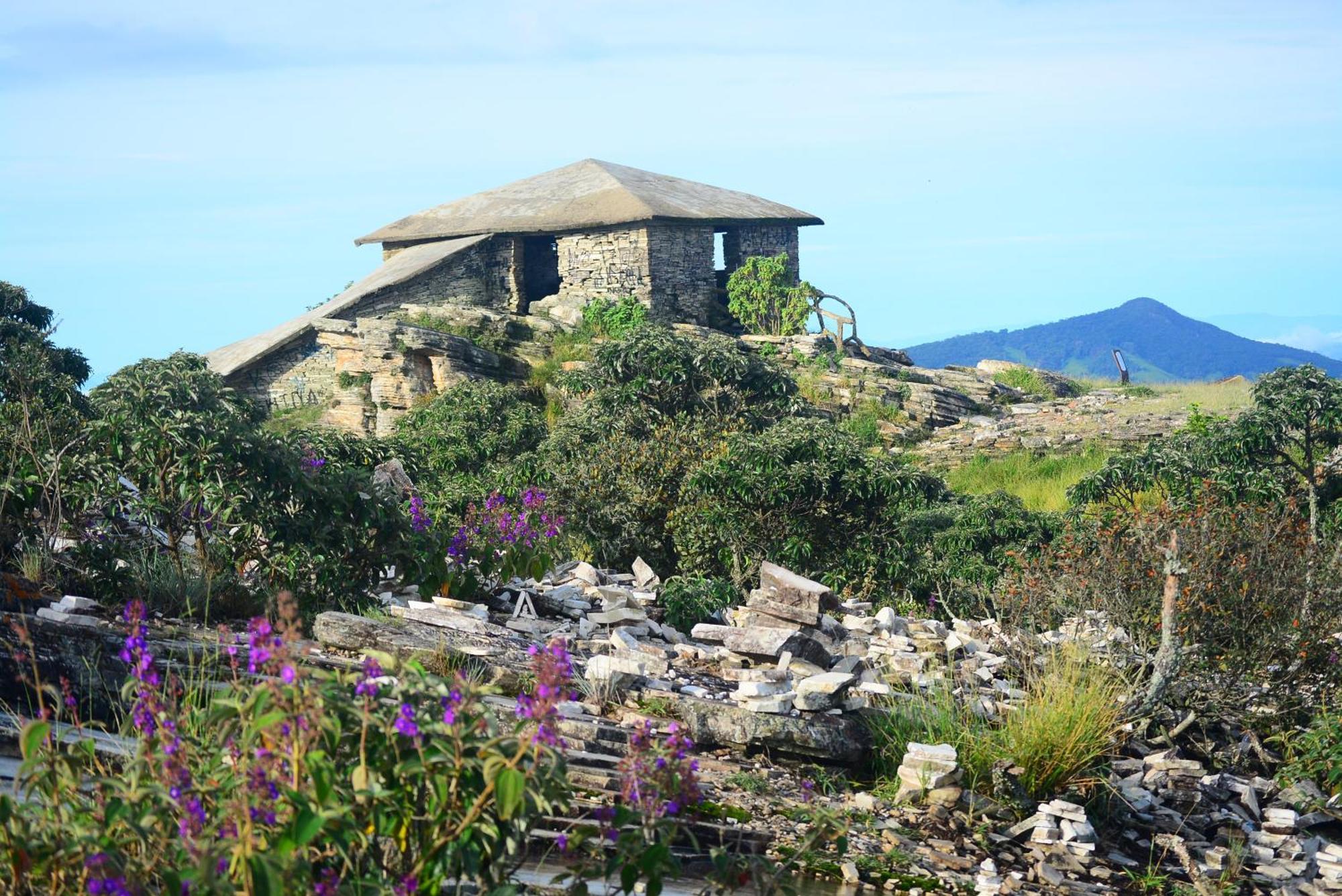 Hospedaria Oliveira São Tomé das Letras Buitenkant foto